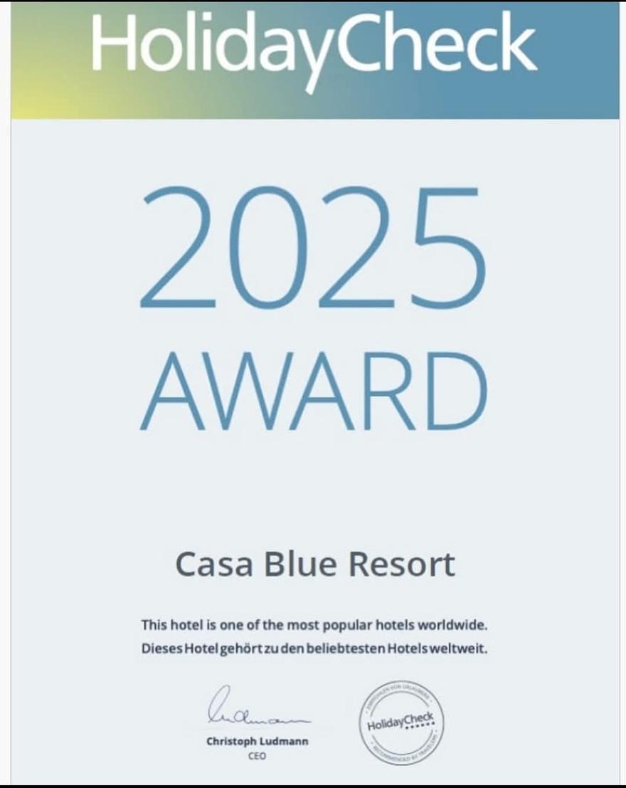 HolidayCheck Award 2025 certificate for Casa Blue Resort